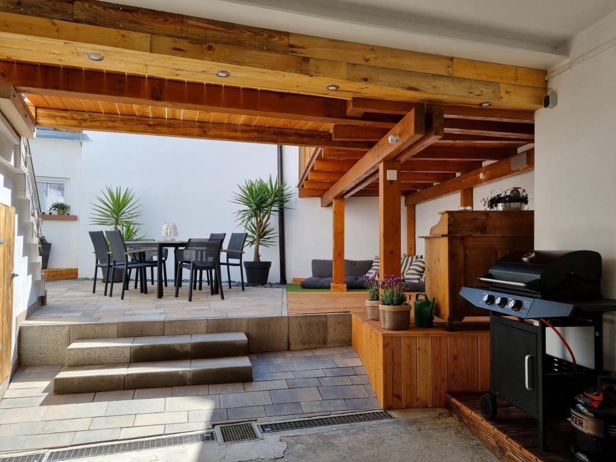 Ferienhaus Am Park Klingenmünster Екстериор снимка